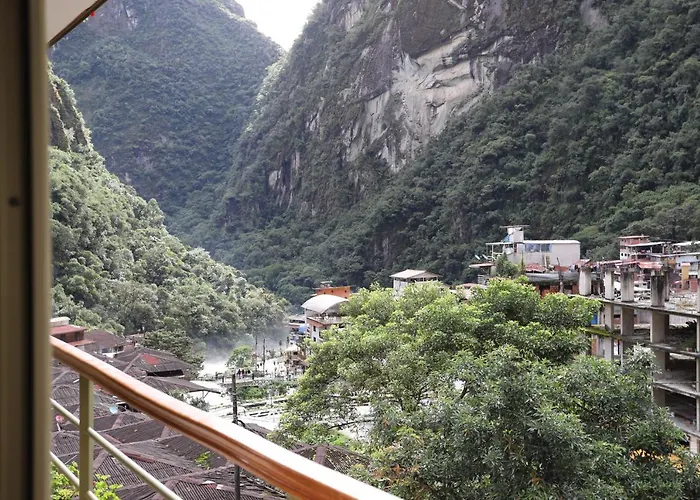 Capac Machupicchu 3*